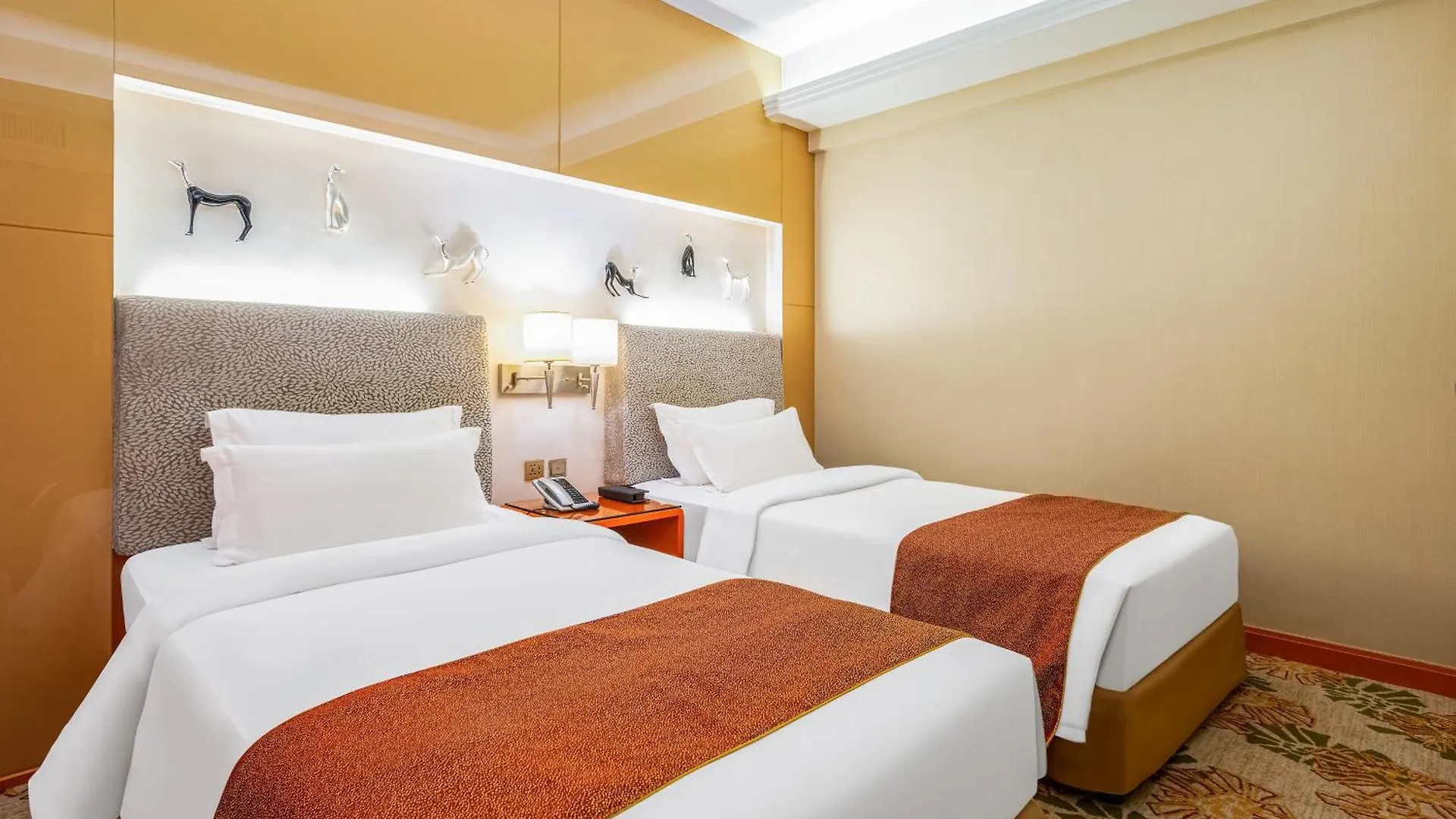 Hotel Metropole contacts