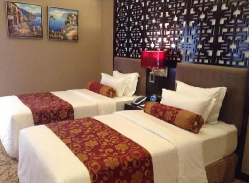 Hotel Metropole Macau 3*,